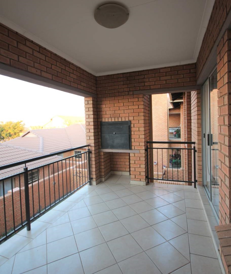 To Let 2 Bedroom Property for Rent in Hazeldean Gauteng