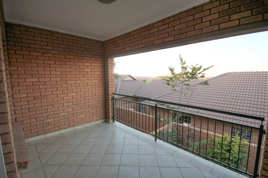 To Let 2 Bedroom Property for Rent in Hazeldean Gauteng
