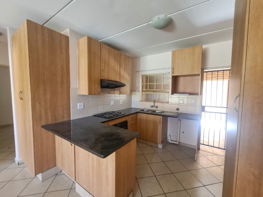 To Let 2 Bedroom Property for Rent in Hazeldean Gauteng