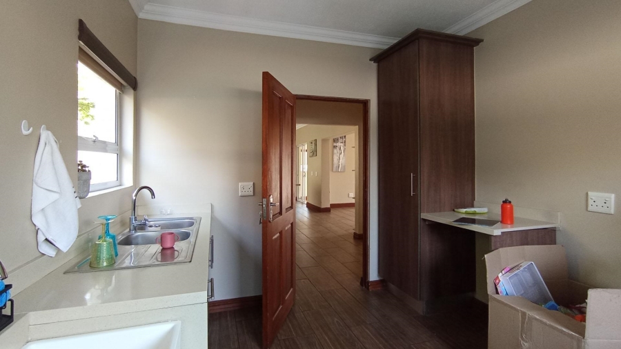 4 Bedroom Property for Sale in Heritage Hill Gauteng