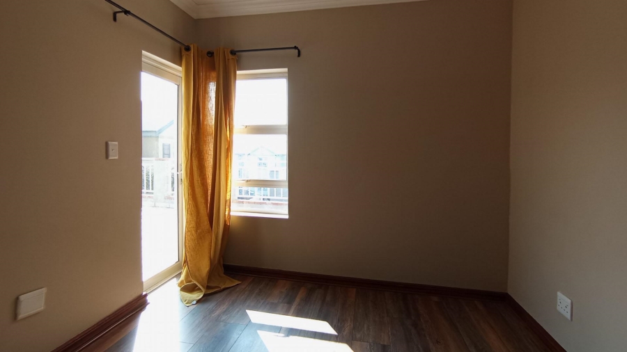4 Bedroom Property for Sale in Heritage Hill Gauteng