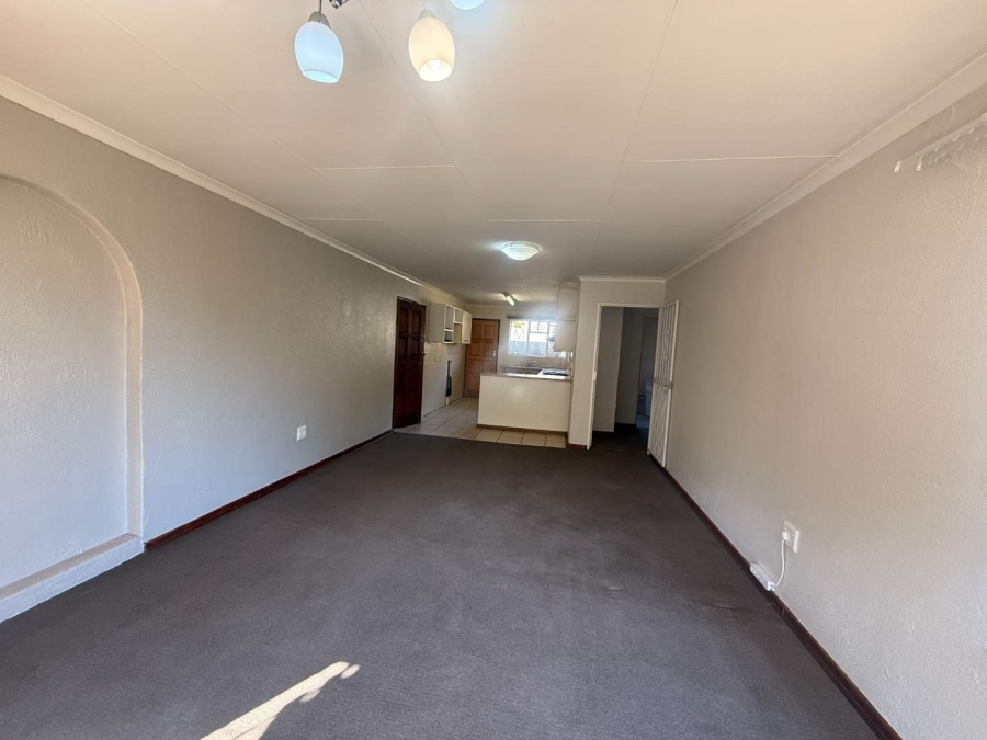 3 Bedroom Property for Sale in Roodekrans Gauteng