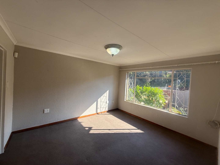 3 Bedroom Property for Sale in Roodekrans Gauteng