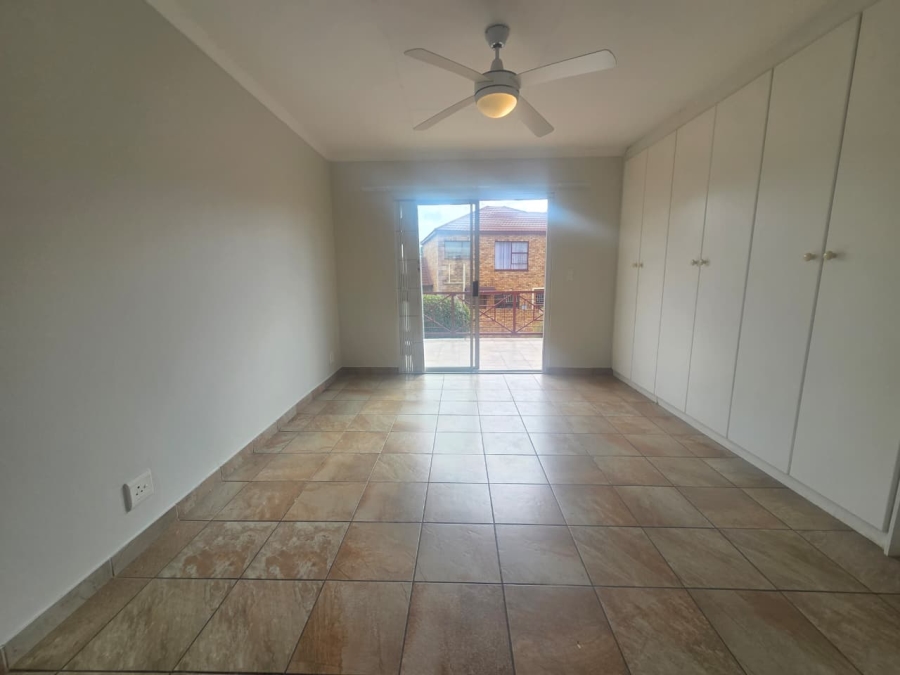 3 Bedroom Property for Sale in Wilgeheuwel Gauteng