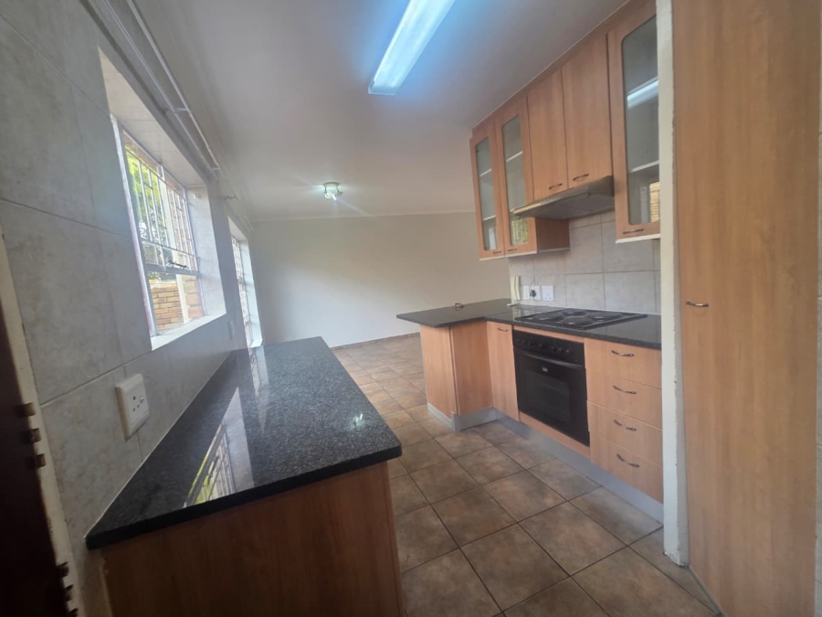 3 Bedroom Property for Sale in Wilgeheuwel Gauteng