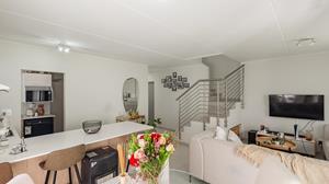 To Let 3 Bedroom Property for Rent in Broadacres Gauteng