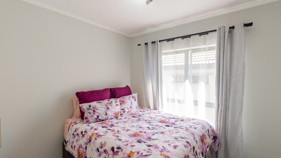 To Let 3 Bedroom Property for Rent in Broadacres Gauteng