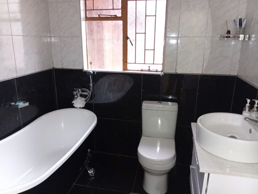 4 Bedroom Property for Sale in Norkem Park Gauteng