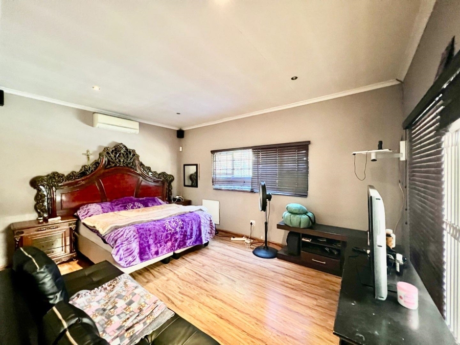 4 Bedroom Property for Sale in Bedfordview Gauteng