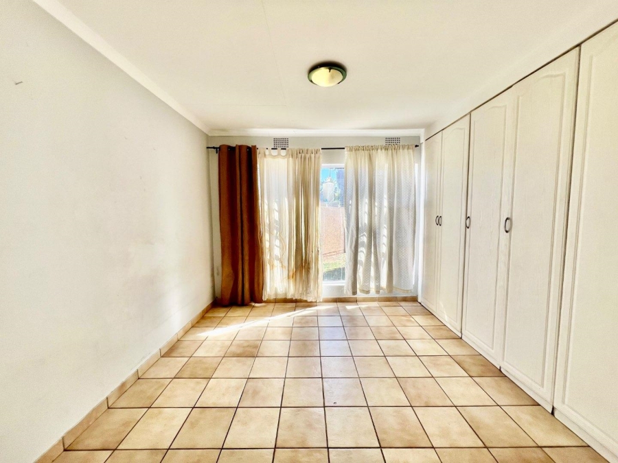 4 Bedroom Property for Sale in Bedfordview Gauteng