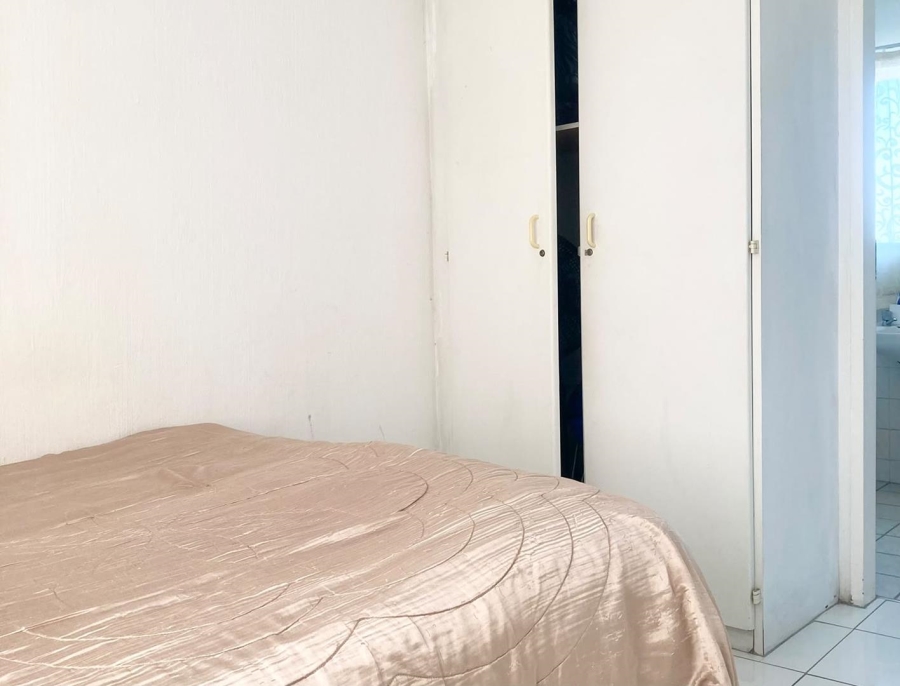 1 Bedroom Property for Sale in Weltevreden A H Gauteng