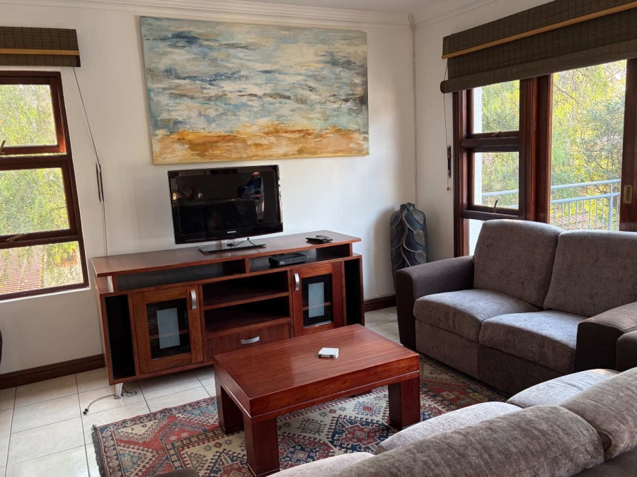 To Let 2 Bedroom Property for Rent in Norwood Gauteng