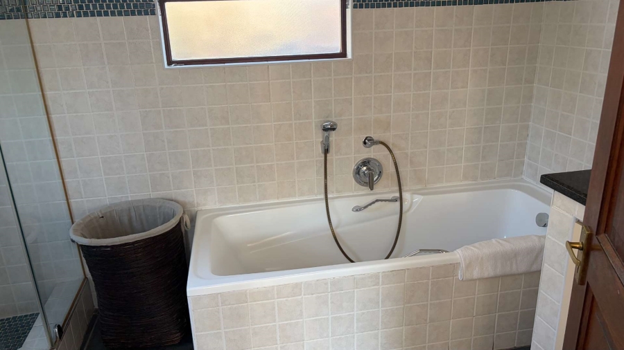 To Let 2 Bedroom Property for Rent in Norwood Gauteng