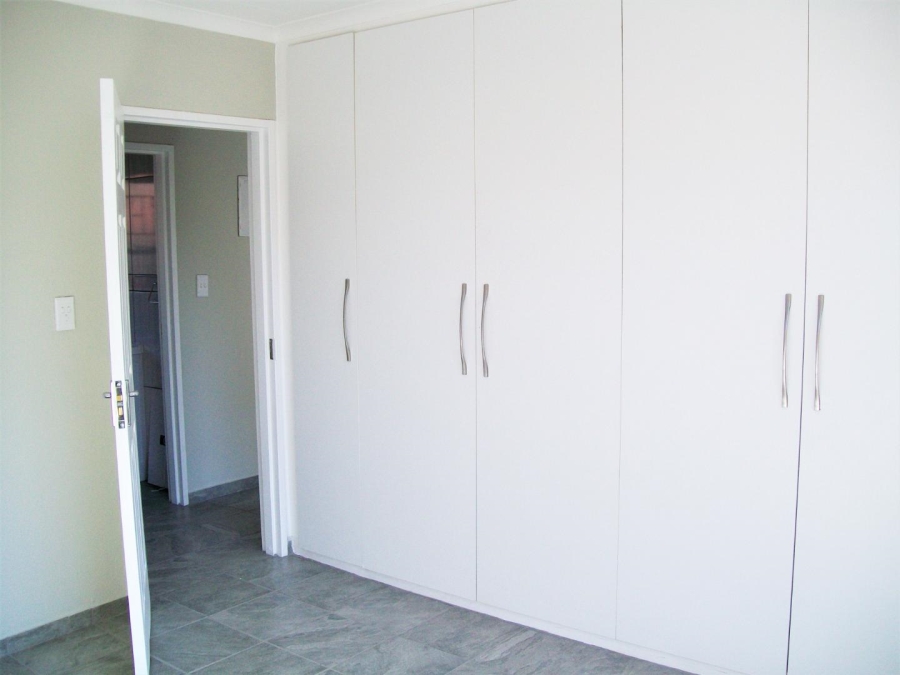 2 Bedroom Property for Sale in Noordhang Gauteng