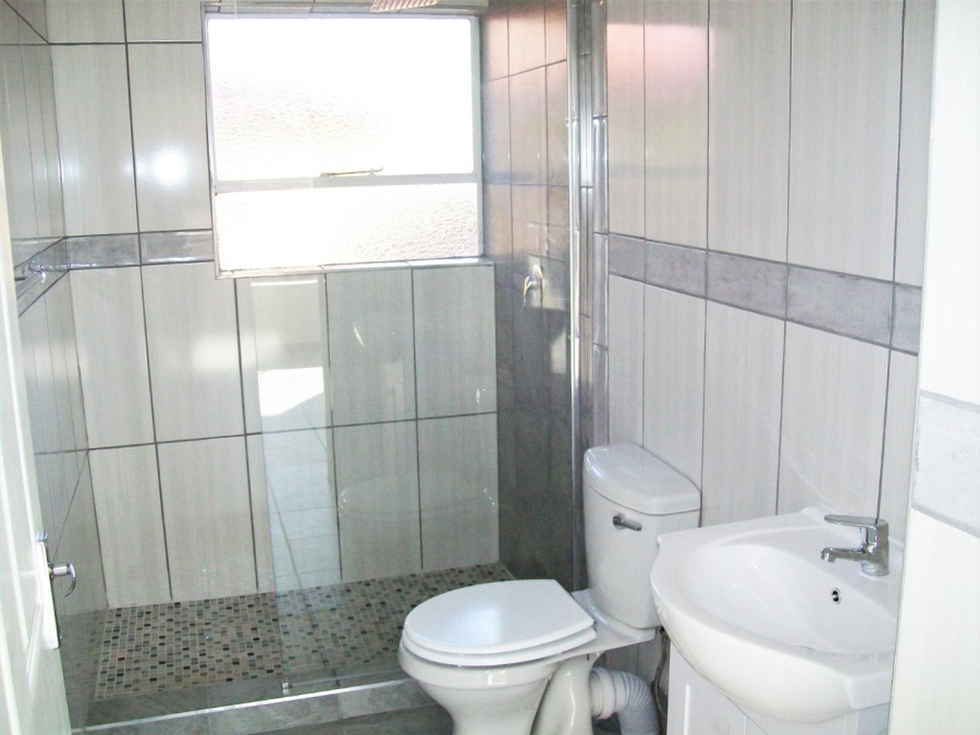2 Bedroom Property for Sale in Noordhang Gauteng