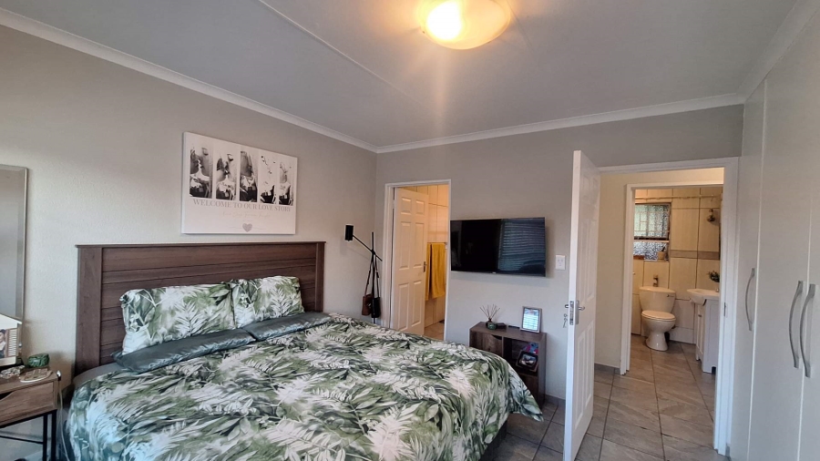 2 Bedroom Property for Sale in Noordhang Gauteng