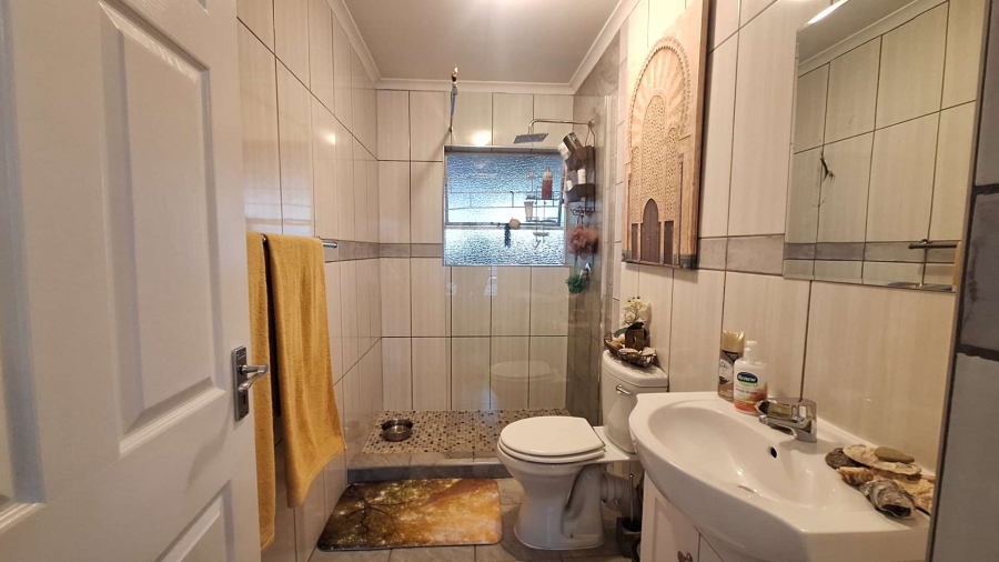 2 Bedroom Property for Sale in Noordhang Gauteng
