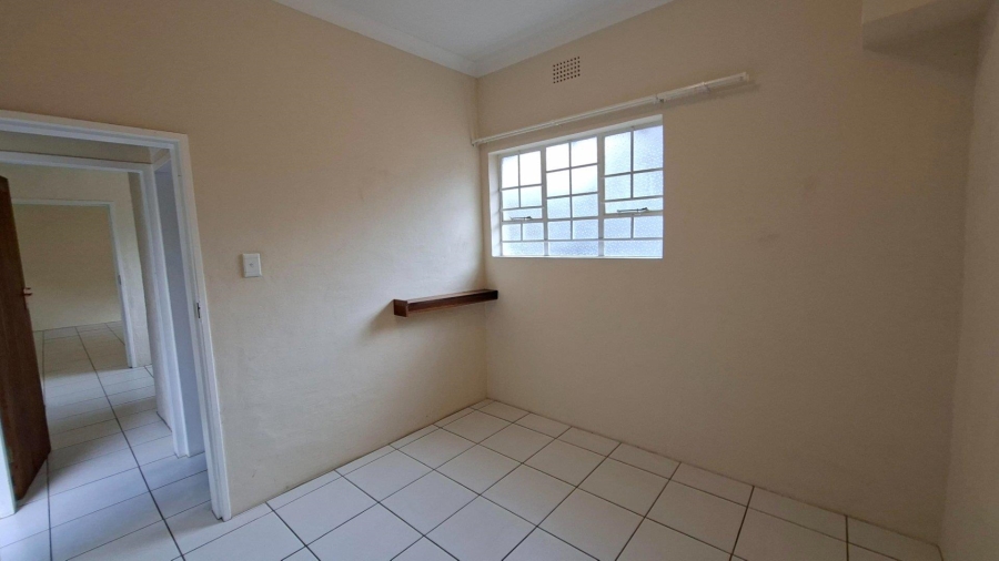 To Let 1 Bedroom Property for Rent in Bryanston Gauteng