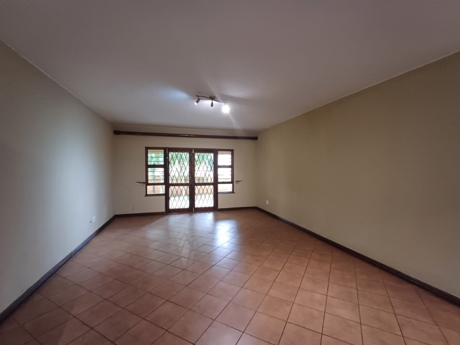 To Let 2 Bedroom Property for Rent in Honeydew Grove Gauteng