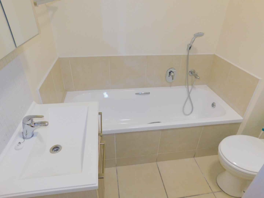 2 Bedroom Property for Sale in Bryanston Gauteng