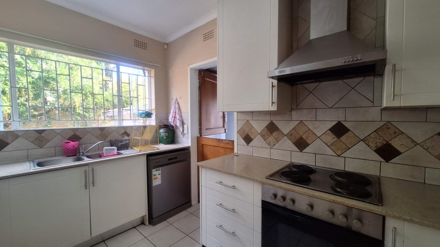To Let 3 Bedroom Property for Rent in Strubensvallei Gauteng