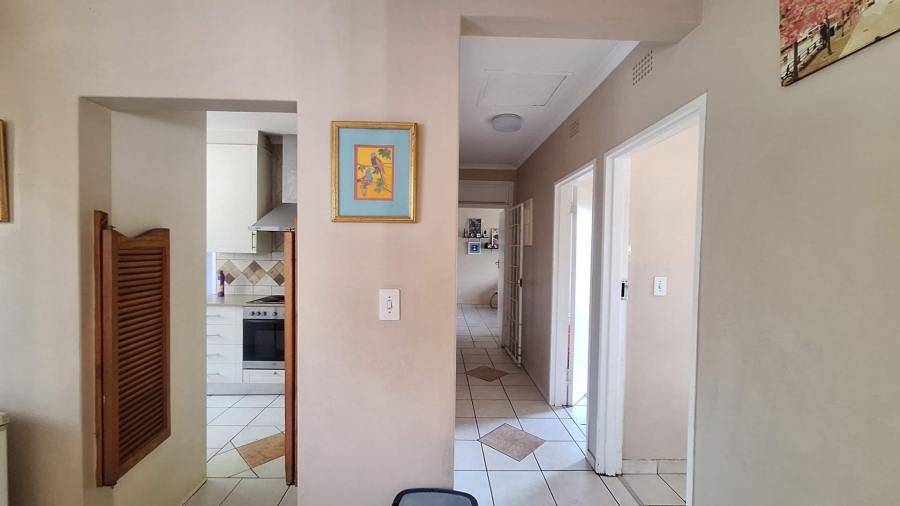 To Let 3 Bedroom Property for Rent in Strubensvallei Gauteng