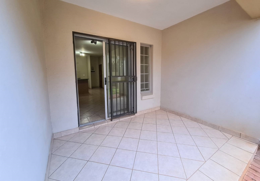 To Let 2 Bedroom Property for Rent in Hazeldean Gauteng