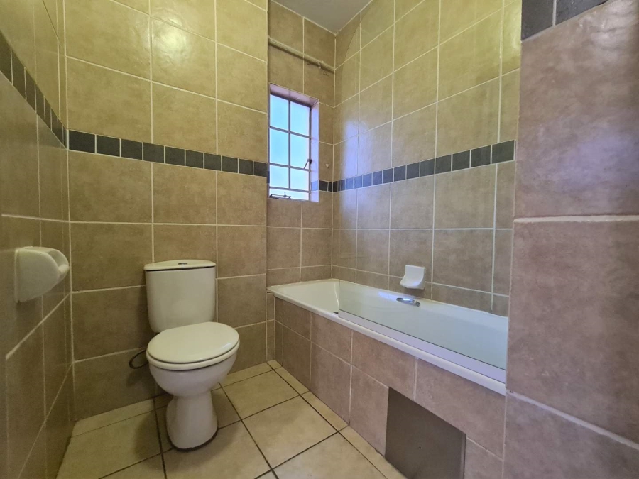 To Let 2 Bedroom Property for Rent in Hazeldean Gauteng