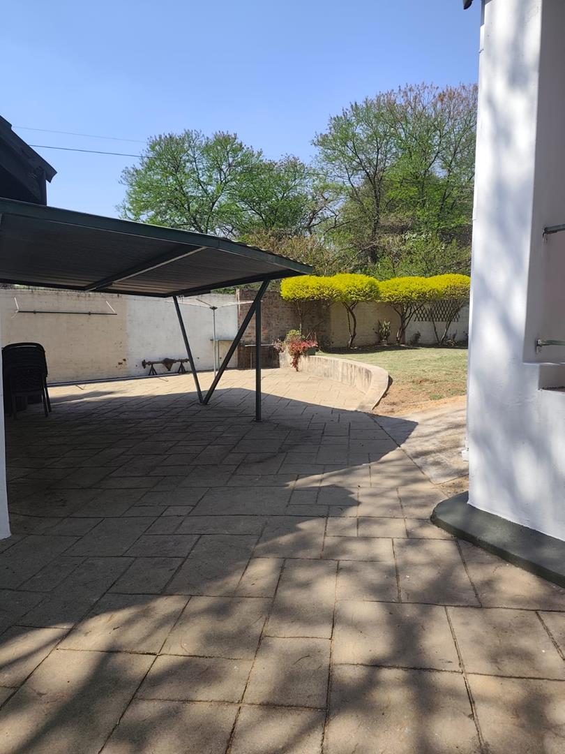 4 Bedroom Property for Sale in The Reeds Gauteng