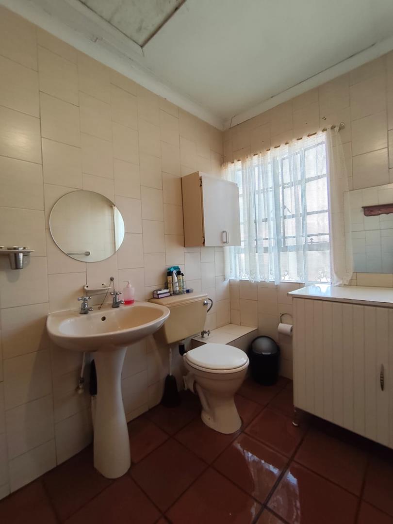 4 Bedroom Property for Sale in The Reeds Gauteng