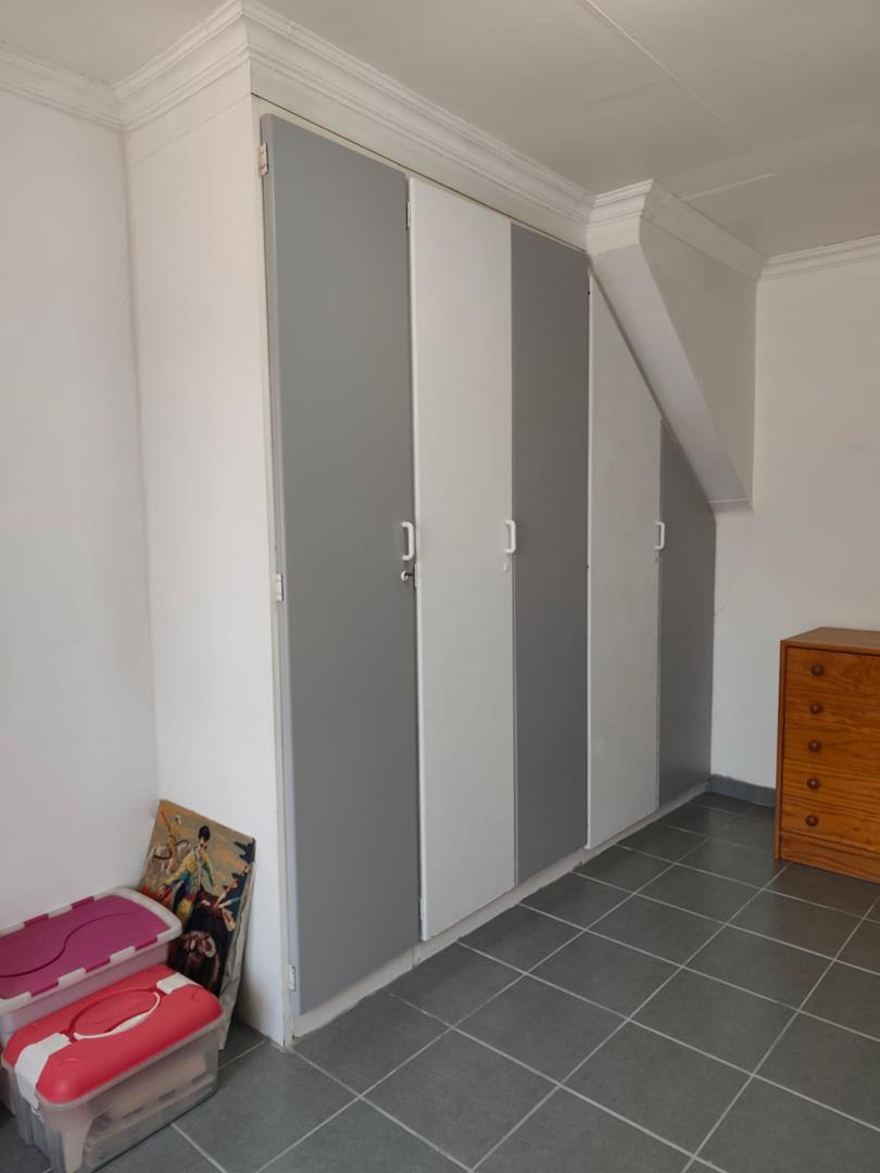 4 Bedroom Property for Sale in The Reeds Gauteng