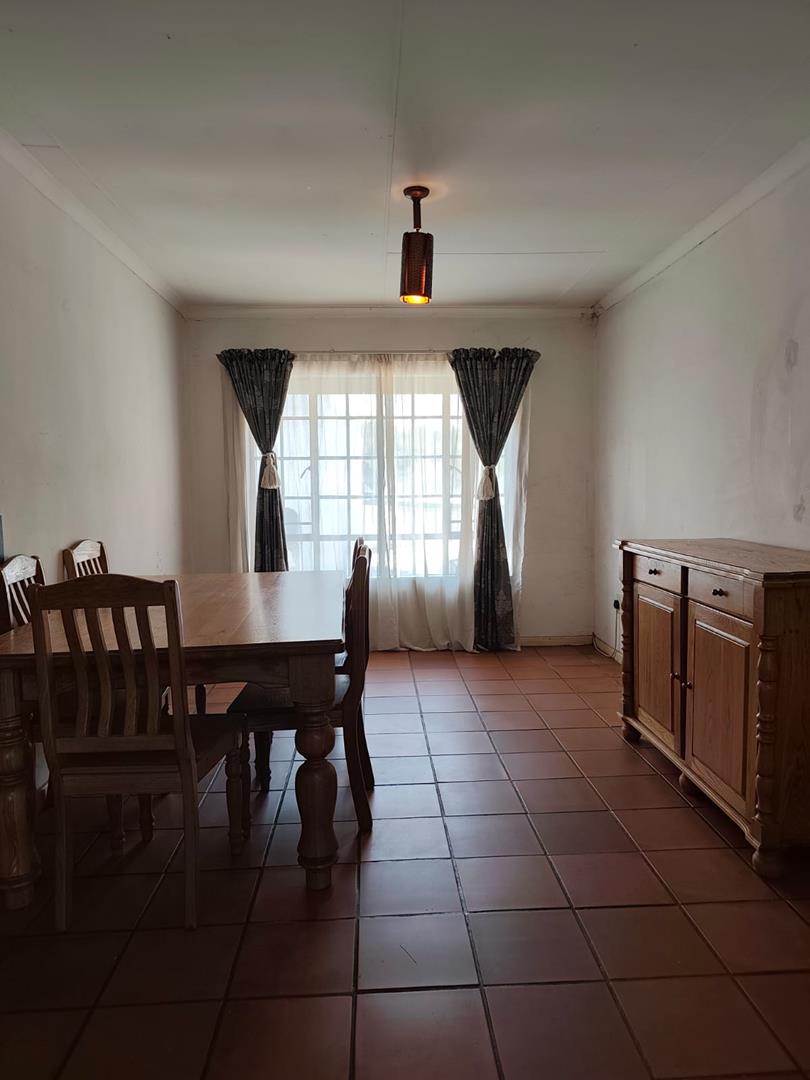 4 Bedroom Property for Sale in The Reeds Gauteng