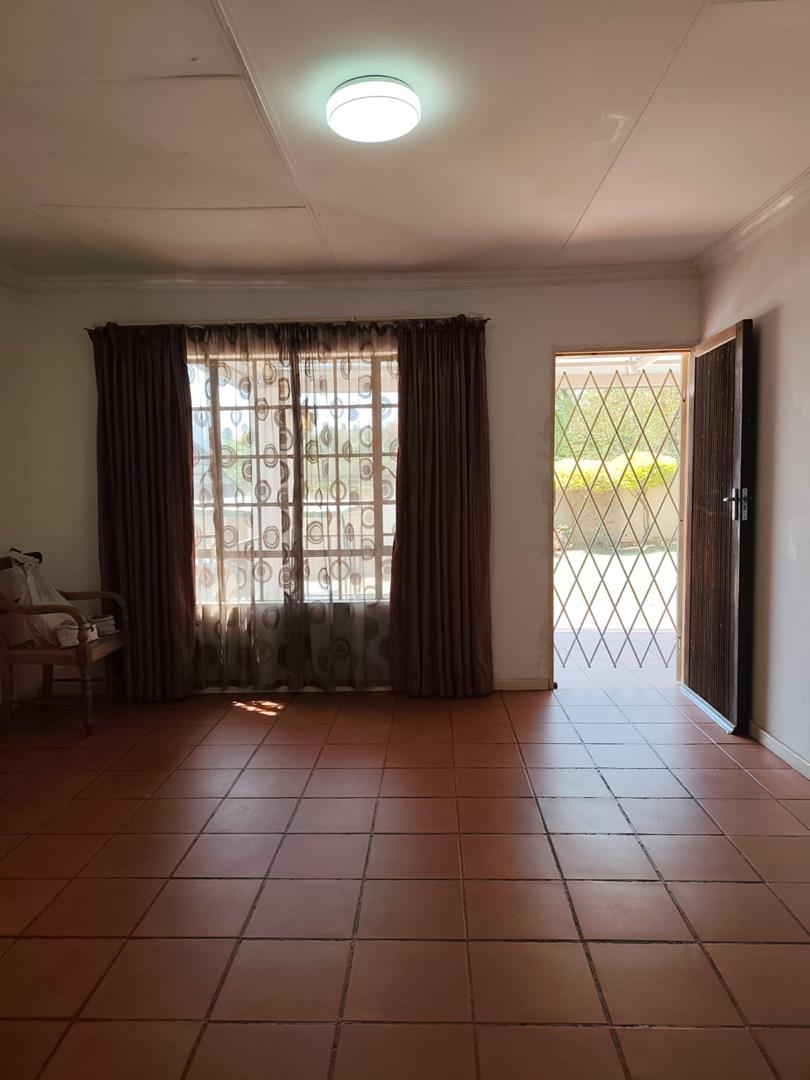 4 Bedroom Property for Sale in The Reeds Gauteng