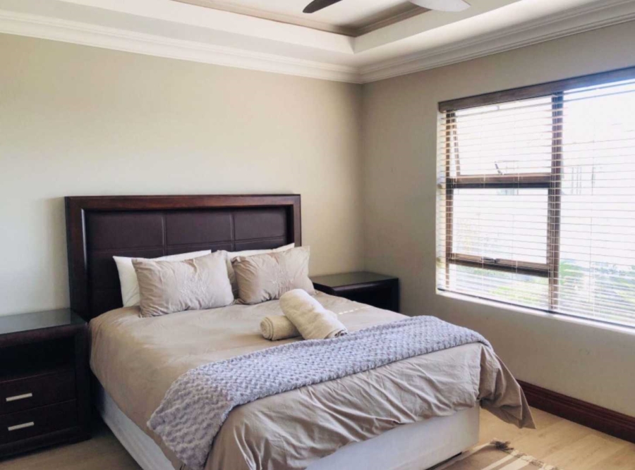 5 Bedroom Property for Sale in Blue Valley Golf Estate Gauteng