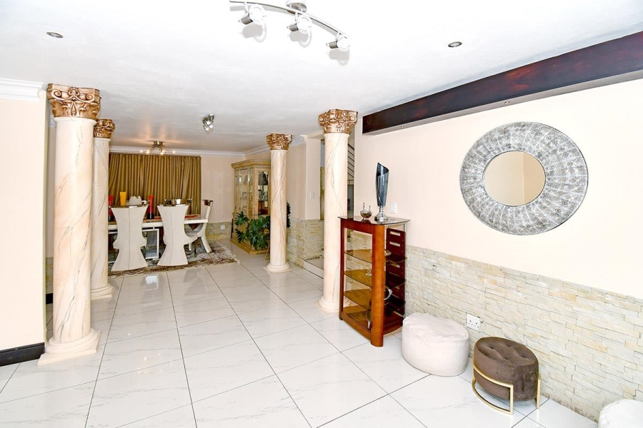 4 Bedroom Property for Sale in Blue Valley Golf Estate Gauteng