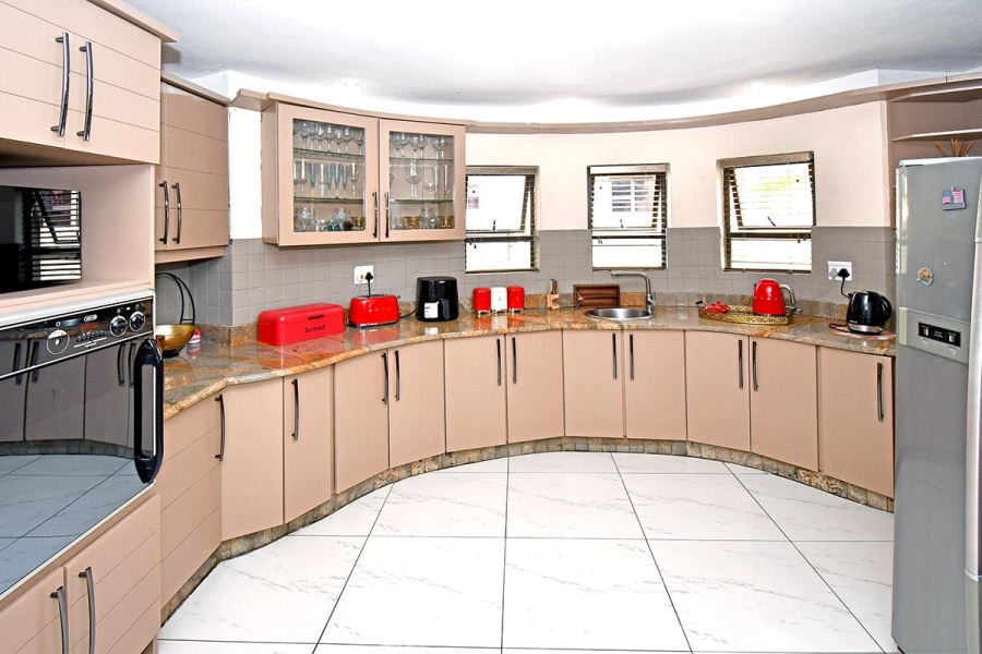 4 Bedroom Property for Sale in Blue Valley Golf Estate Gauteng