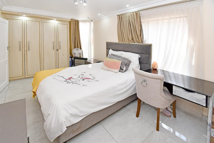 4 Bedroom Property for Sale in Blue Valley Golf Estate Gauteng