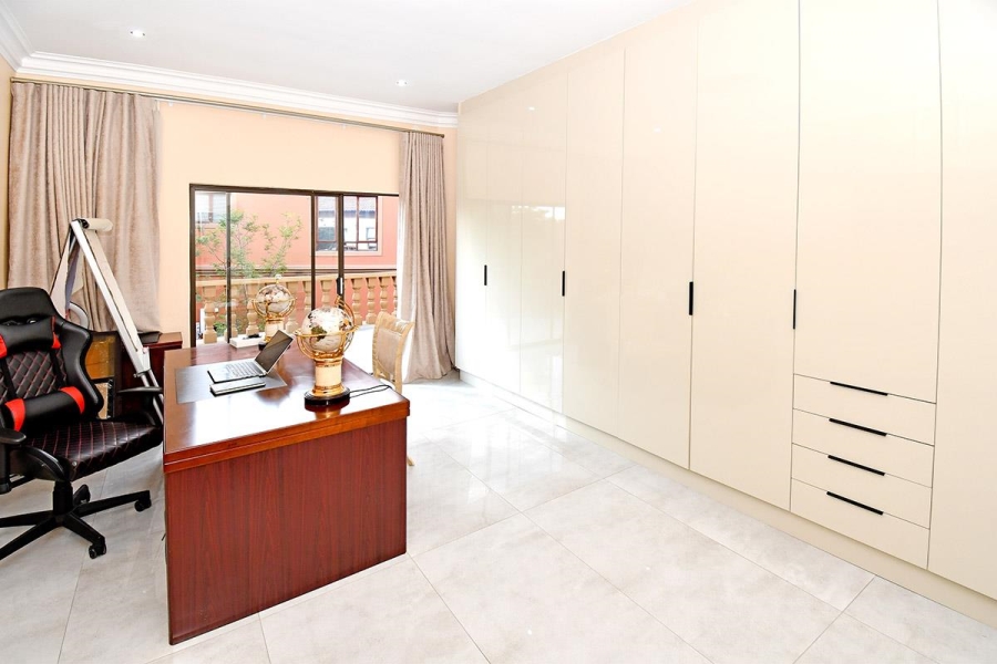4 Bedroom Property for Sale in Blue Valley Golf Estate Gauteng