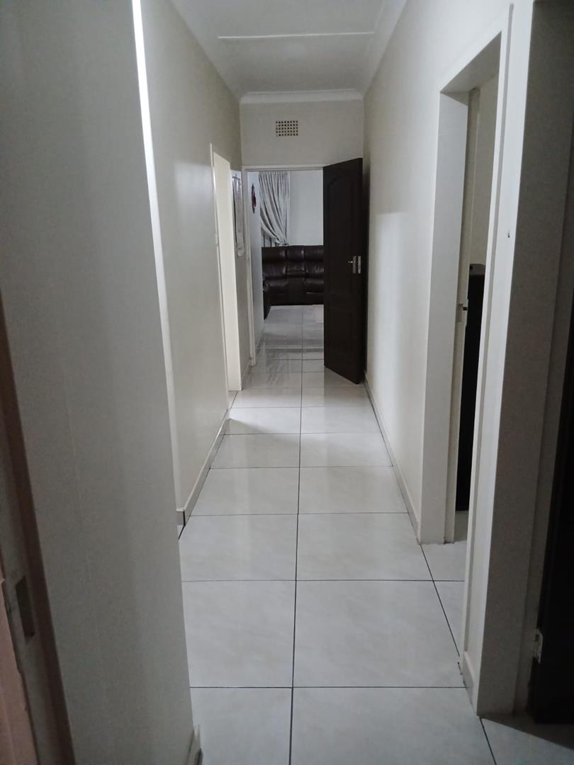 3 Bedroom Property for Sale in Discovery Gauteng