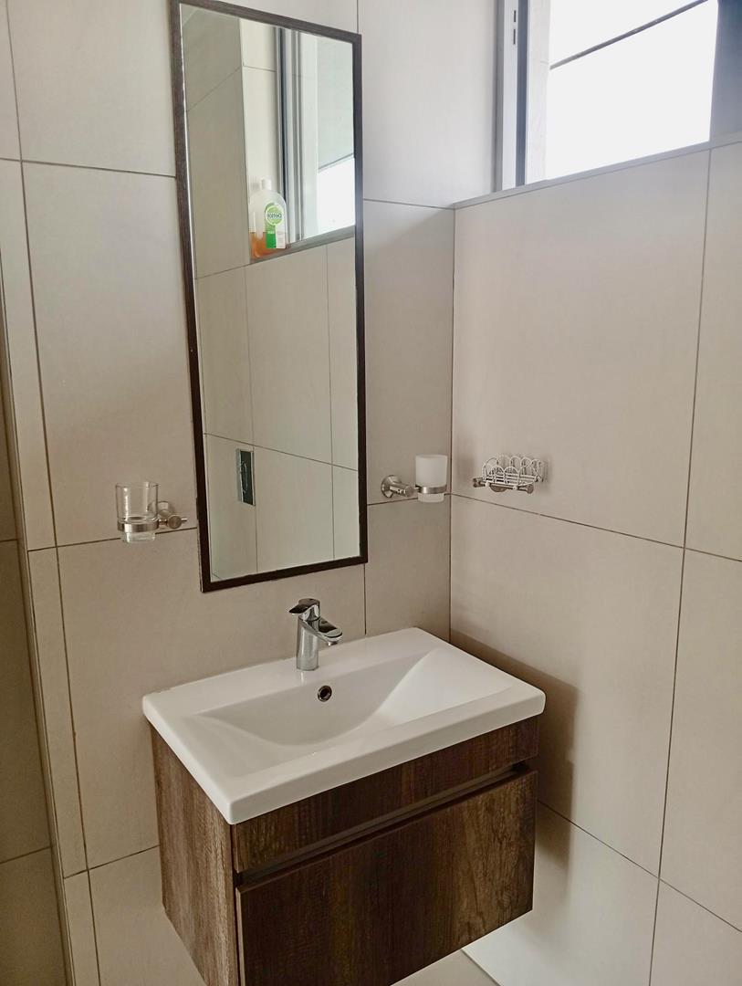 1 Bedroom Property for Sale in Bryanston Gauteng