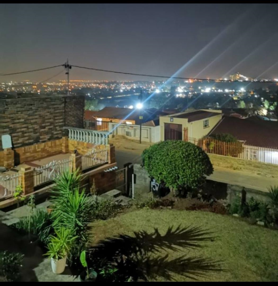 3 Bedroom Property for Sale in Georginia Gauteng