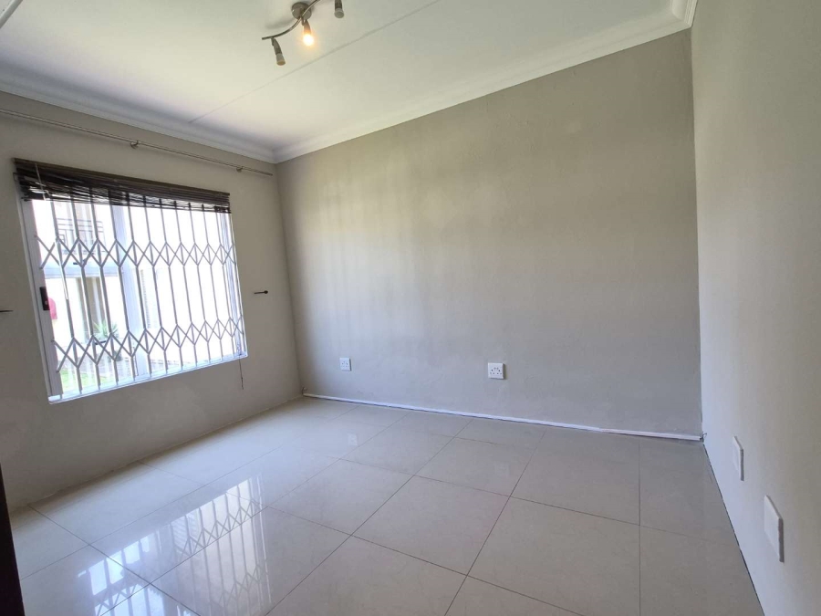 To Let 3 Bedroom Property for Rent in Morehill Gauteng
