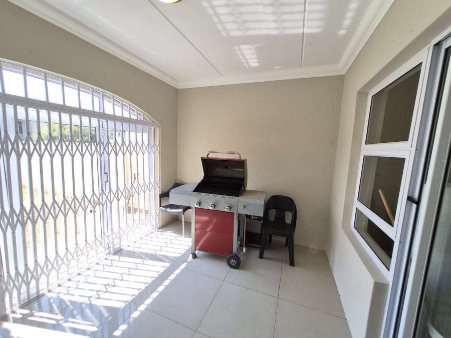 To Let 3 Bedroom Property for Rent in Morehill Gauteng