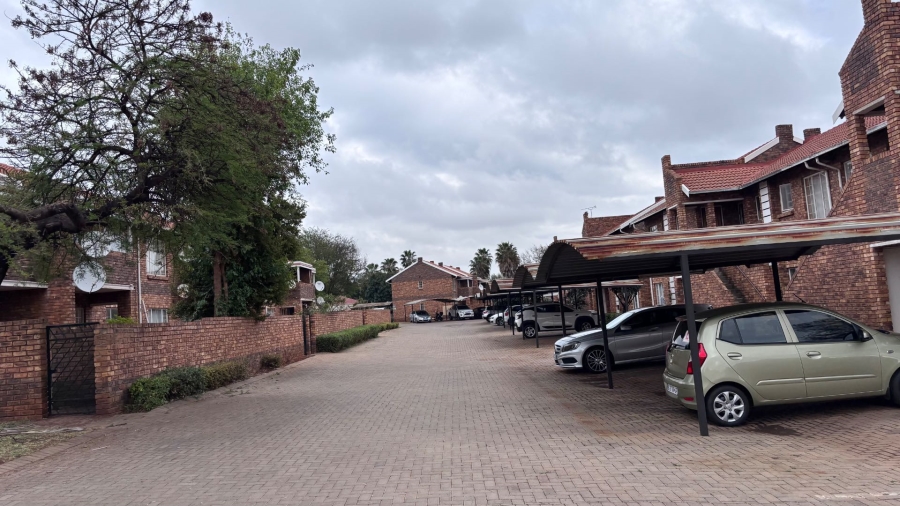 To Let 2 Bedroom Property for Rent in Clarina Gauteng
