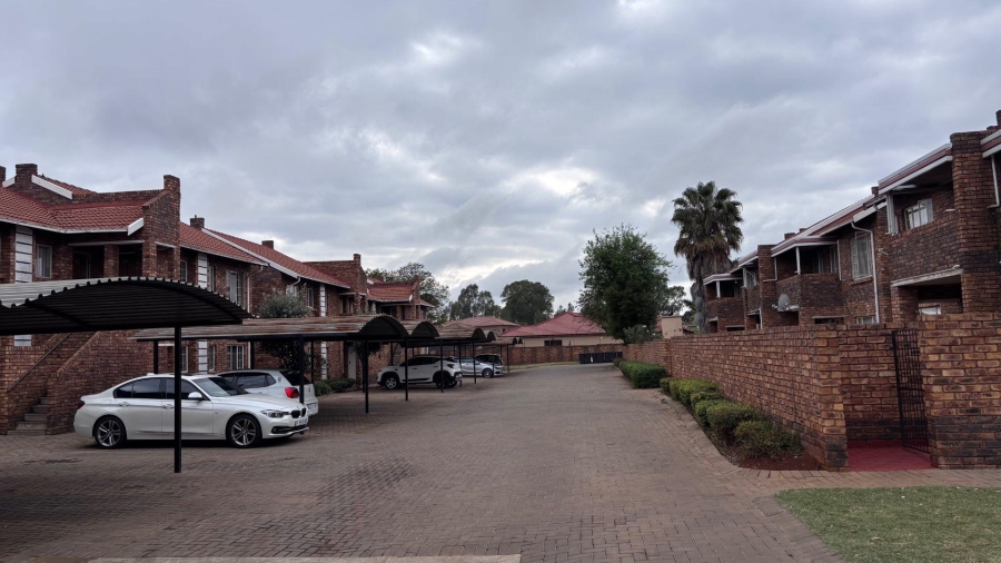 To Let 2 Bedroom Property for Rent in Clarina Gauteng