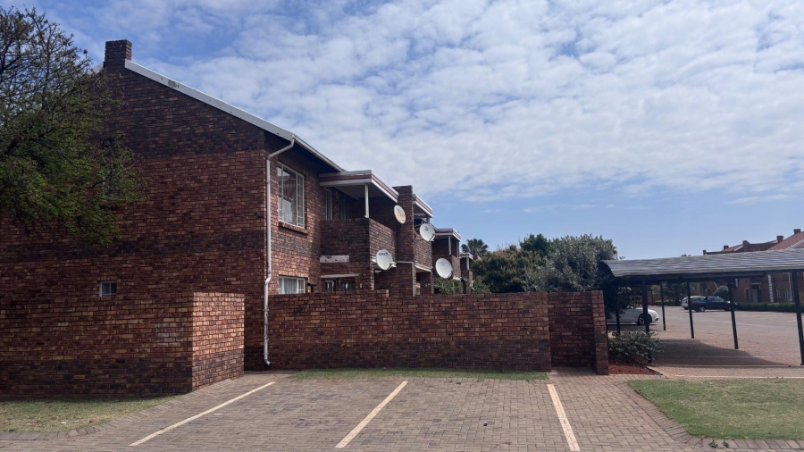 To Let 2 Bedroom Property for Rent in Clarina Gauteng