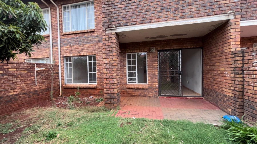 To Let 2 Bedroom Property for Rent in Clarina Gauteng