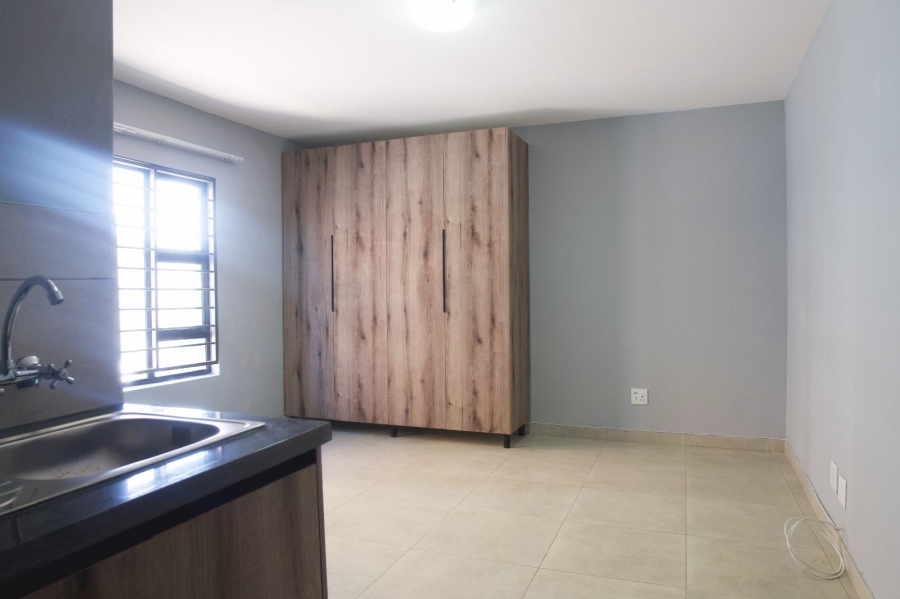 1 Bedroom Property for Sale in Soshanguve KK Gauteng