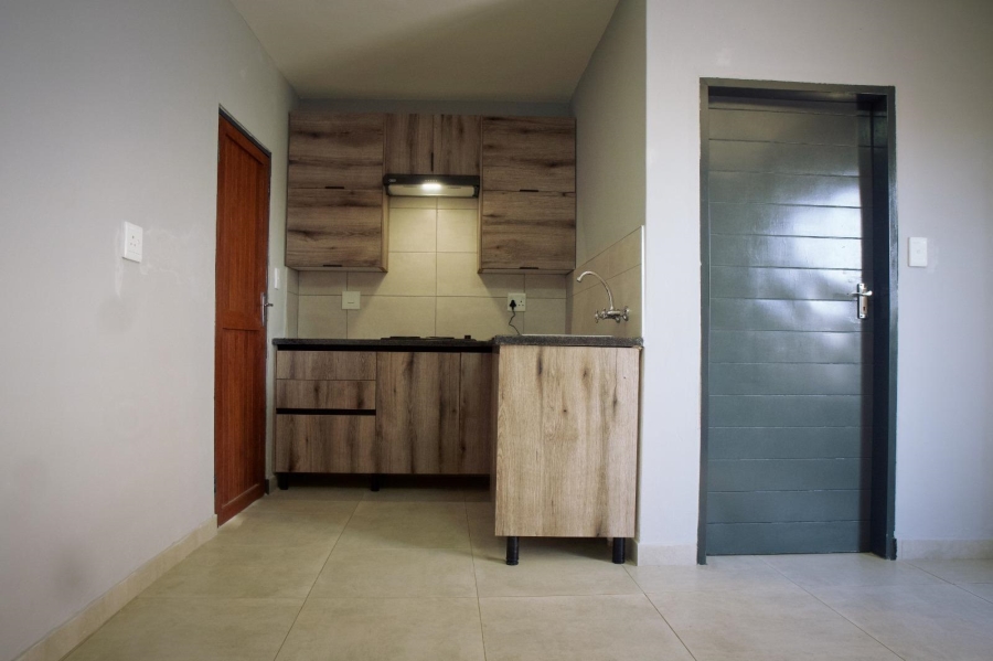 1 Bedroom Property for Sale in Soshanguve KK Gauteng