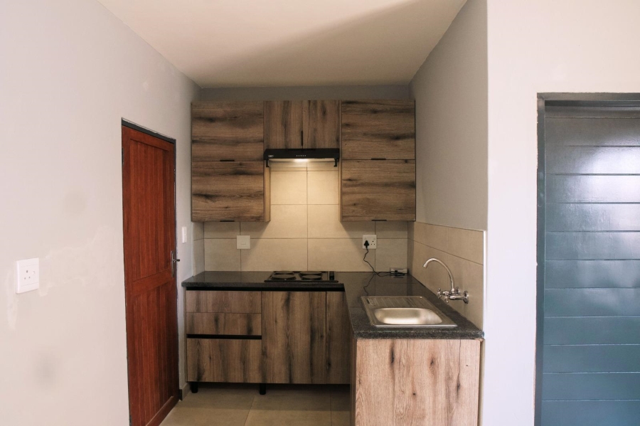 1 Bedroom Property for Sale in Soshanguve KK Gauteng